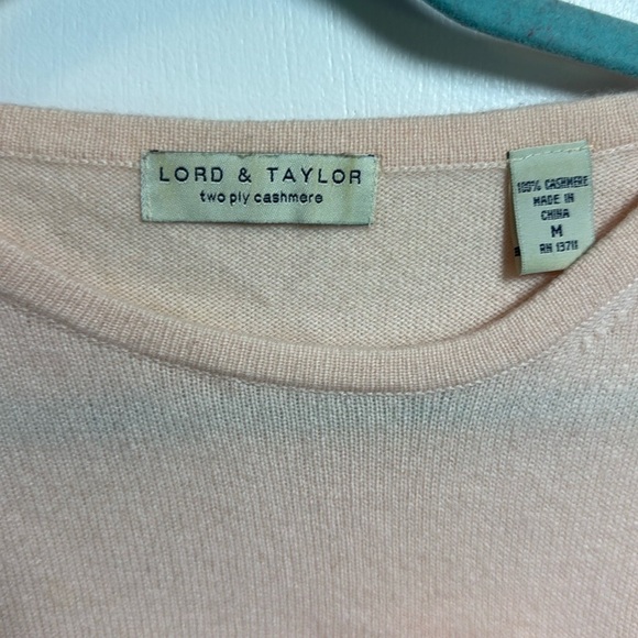 Lord & Taylor Blush Cashmere Top - Picture 2 of 4